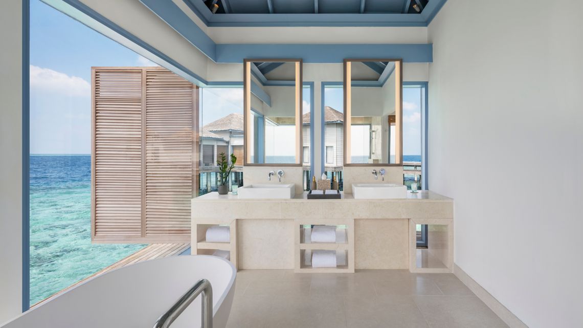 Overwater Villa photo 9